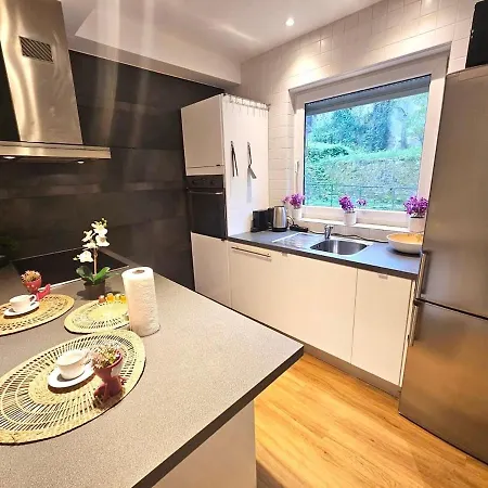 Appartement Living Stylish 2br And Free Parking